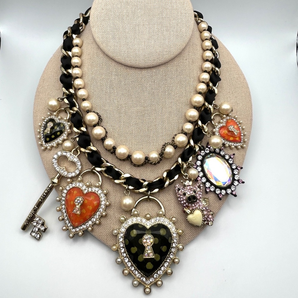 Rare Vintage Betsey Johnson Pigs Fly Polka Dot Pearl Heart Piggy Necklace 18-20” - Picture 14 of 14